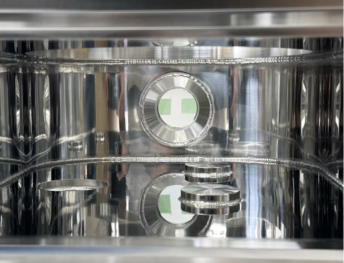 真空チャンバー