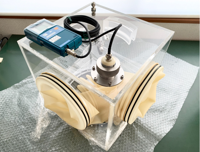 グローブボックス